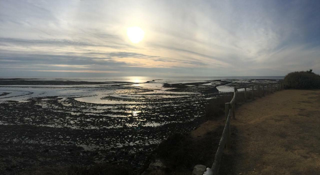 Escale A L'Ile D'Oleron Villa Le Château-dʼOléron Kültér fotó